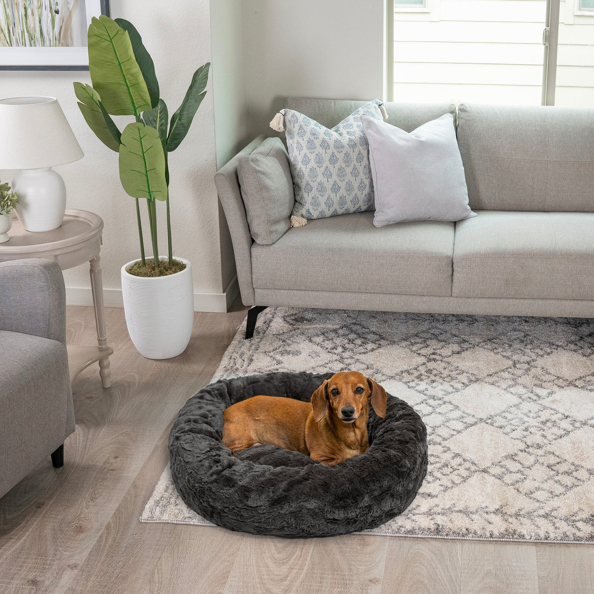 Best Friends by Sheri Original Calming Donut Dog and Cat Bed, Lux Faux Fur, Mink Dark Gray, (23in x 23in) - Anxiety Relief for Pets Up to 25 lbs — product image 7