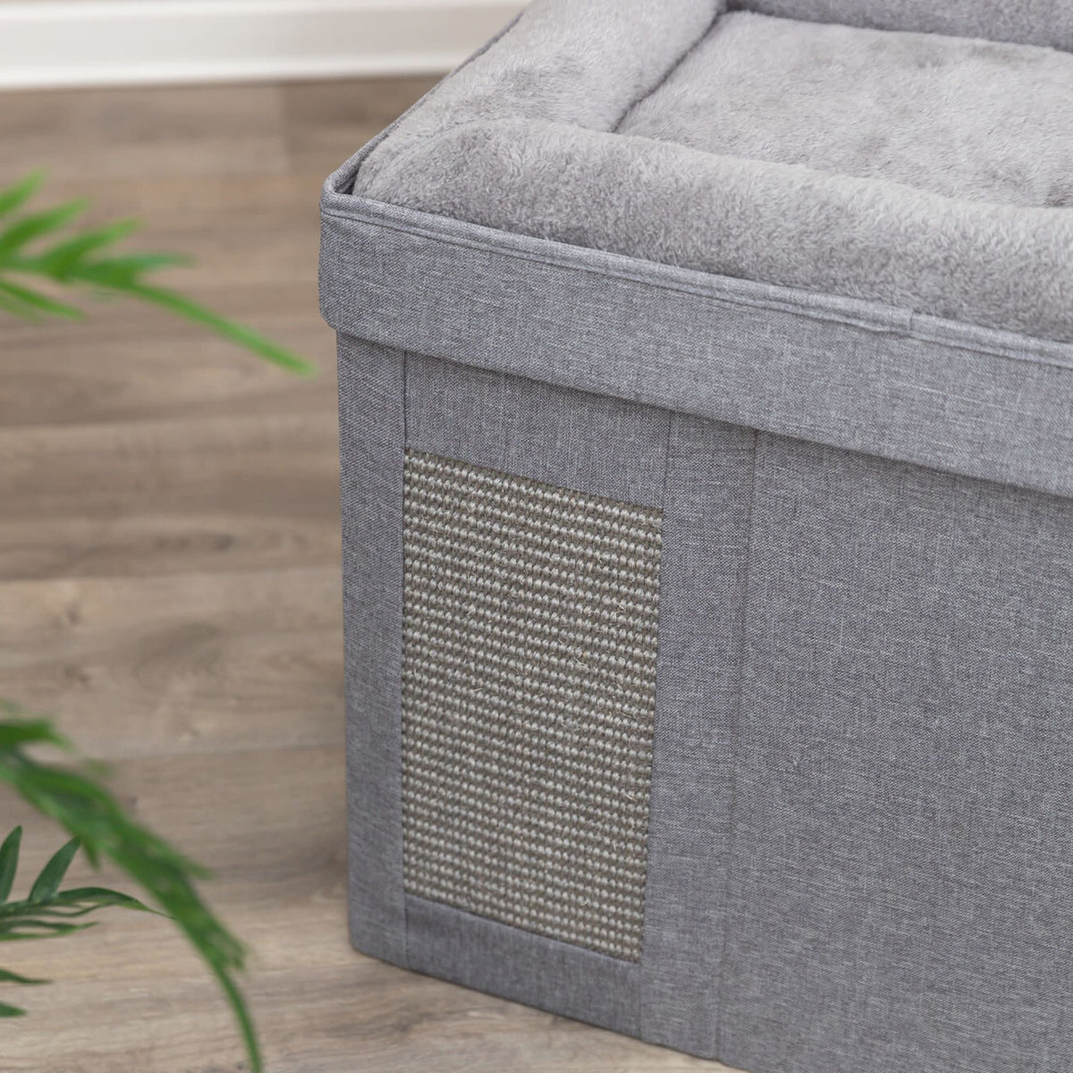 TRIXIE Crazy Cube 1-Story Indoor Cat Condo, Cat House with Scratching Pad, Gray — product image 4