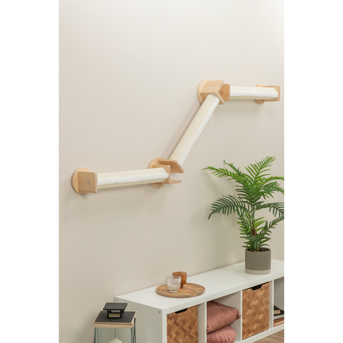 TRIXIE Wall Set 2 Multi-Level Wall Mounted Cat Perch System with 3 Sisal Posts, Natural — product image 3